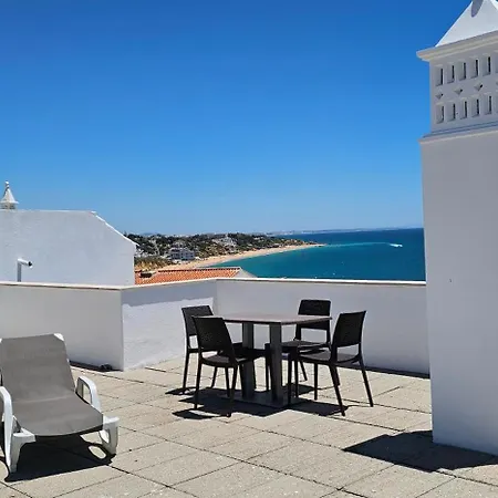 Rossio Sea View By Alzira Appartement