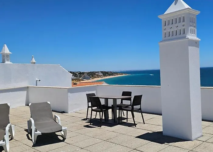 Rossio Sea View By Alzira 公寓